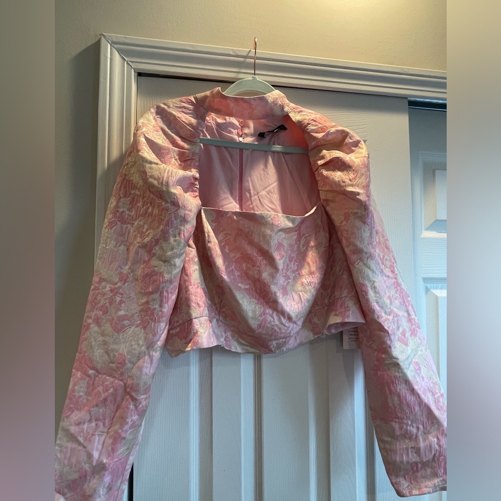 Eloquii NWT Puff Sleeve Jacquard Cropped Top